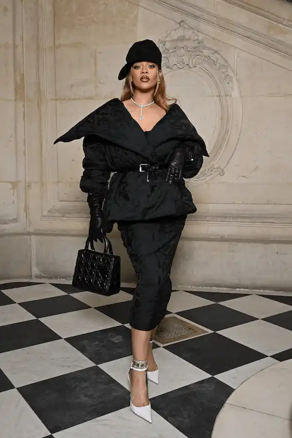 Rihanna una de las cantantes con estilo más deslumbrador