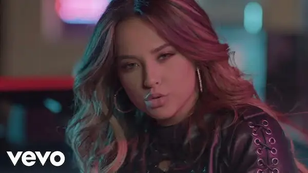 Sola - Becky G