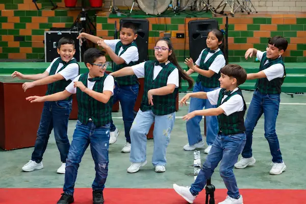 Beneficios de integrar música en la etapa escolar