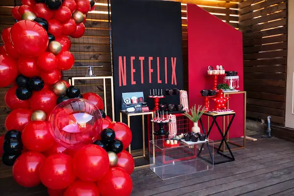 Fiestas temáticas de series para jóvenes
