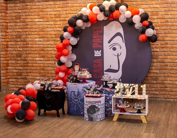 fiesta temática de la serie La Casa de Papel