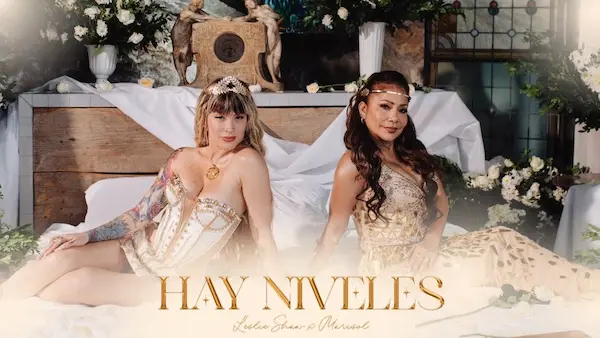 Arte visual de la portada del sencillo “Hay Niveles” de Leslie Shaw