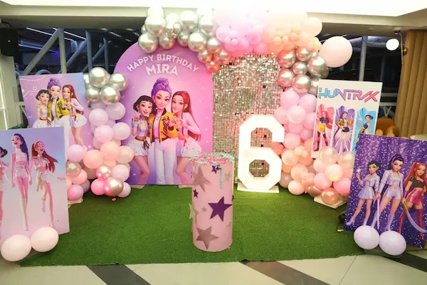 Cómo animar una fiesta infantil en casa vs. contratar animadores
